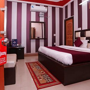 Hotel O Mehfil Hotel